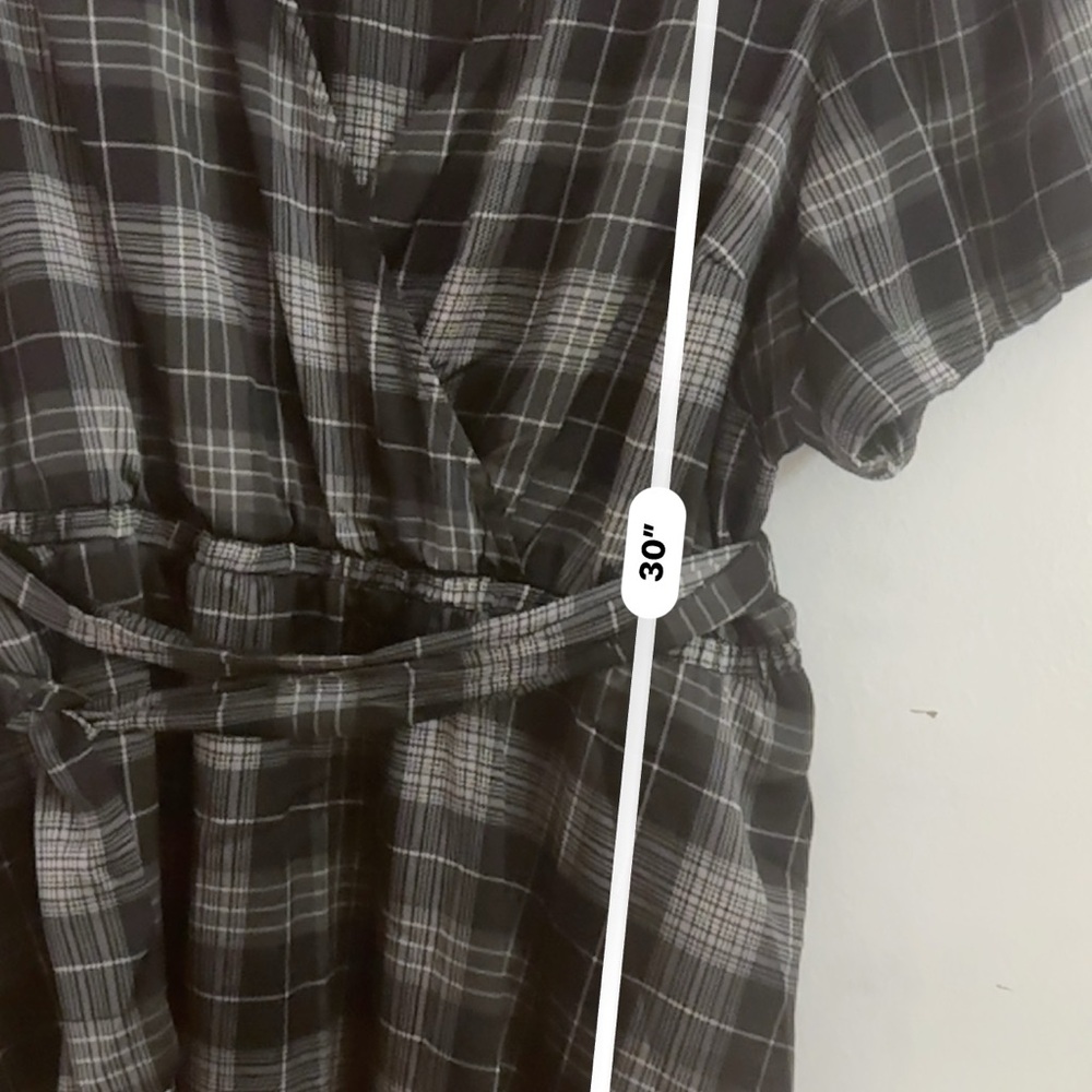 Plaid blouse - Picture 3 of 4